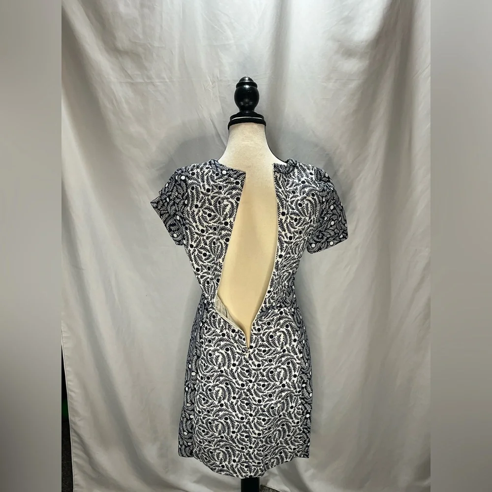 Boden Leaf Print Cap Sleeve Full Zip Fitted Bodice  Mini Dress - Picture 6 of 10